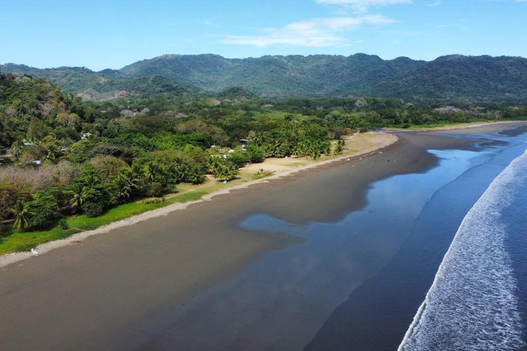 Casa Vacacional En Playa Tambor Villa Puntarenas Exteriör bild